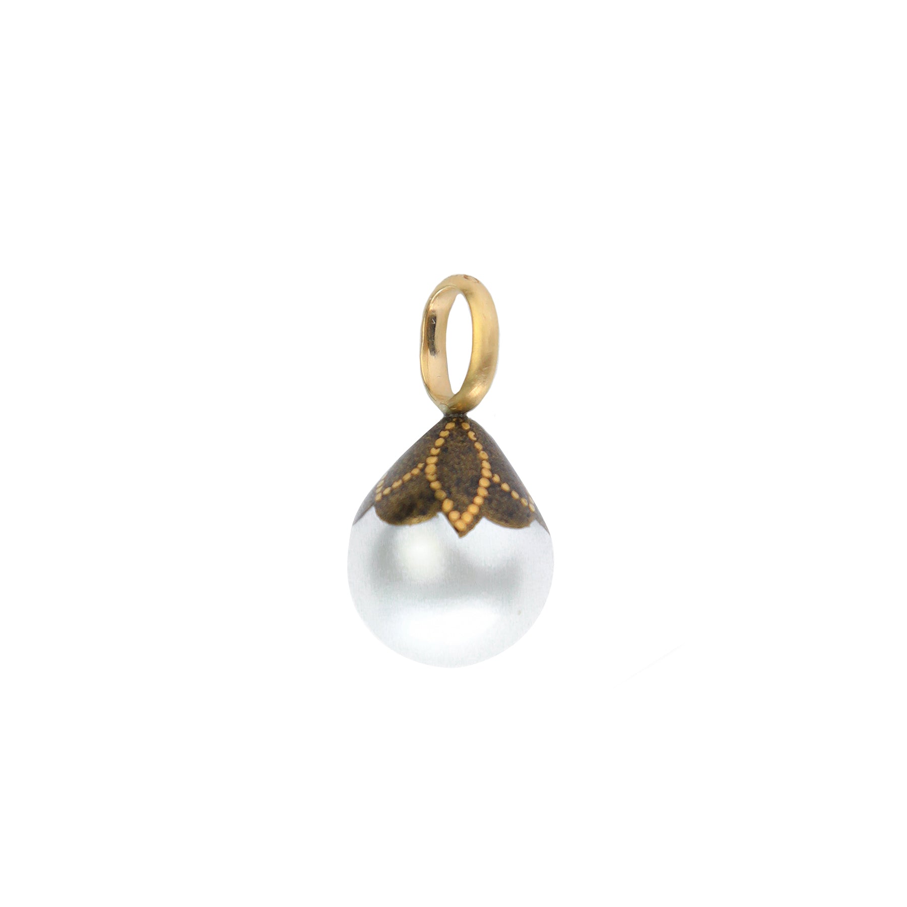 One-of-a-kind Painted Pearl, 18k